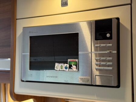 2015 Elddis MAJESTIC 275