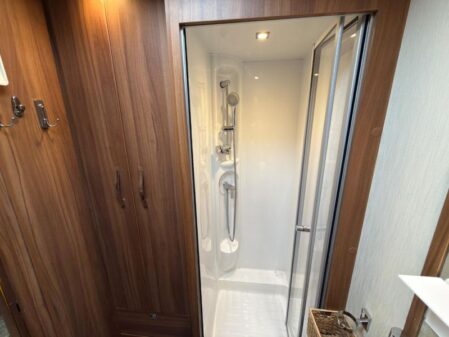 2015 Elddis MAJESTIC 275