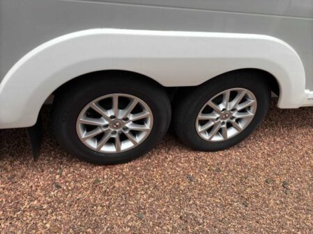 2024 Coachman Laser 665 Xtra