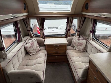 2015 Elddis Affinity 554