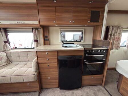 2015 Elddis Affinity 554