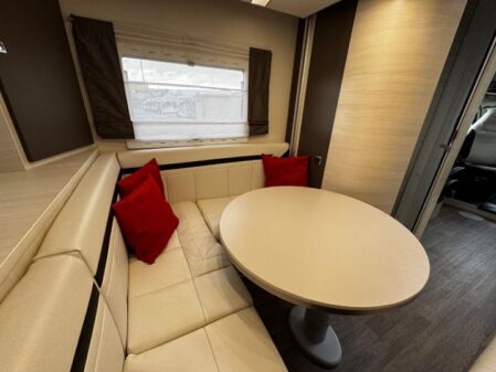 2018 Chausson Welcome Travel 711
150 Auto