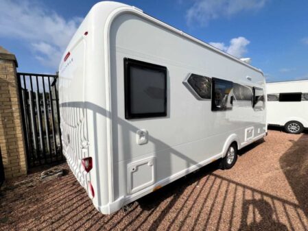 2025 Coachman VIP 520