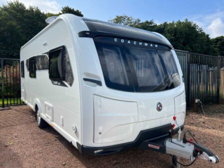 2025 Coachman VIP 520