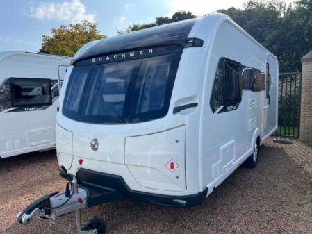 2025 Coachman VIP 520