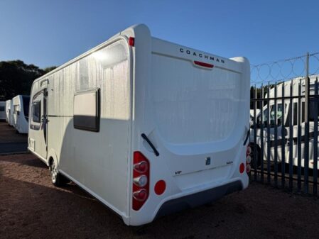 2015 Coachman VIP 545
Incl Mover