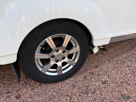 2015 Coachman VIP 545
Incl Mover