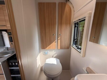 2023 Bailey Adamo 60-4