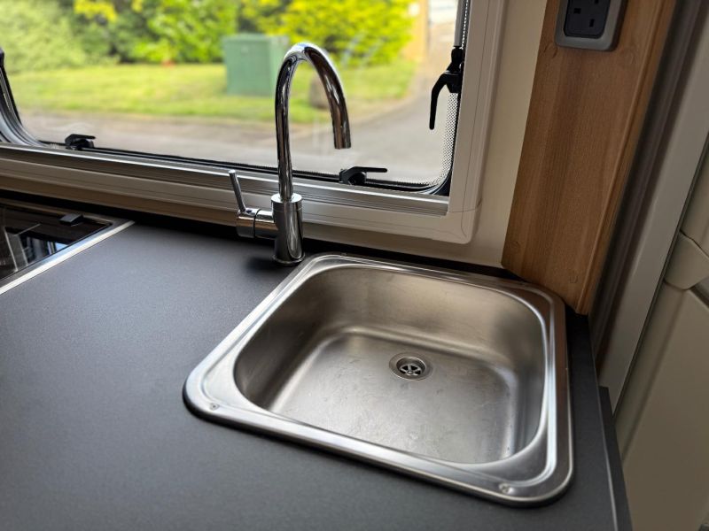 2018 Bailey Autograph 79-6