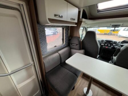 2018 Swift Escape 695