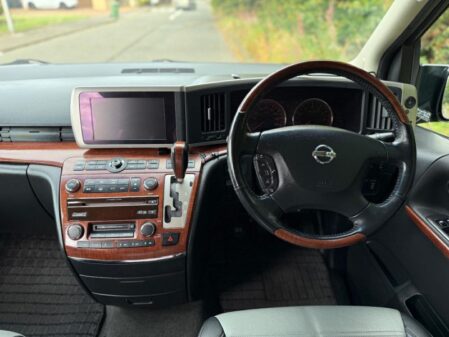 2007 Nissan Elgrand Highway Star