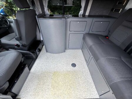 2012 VW Hillside Birchover