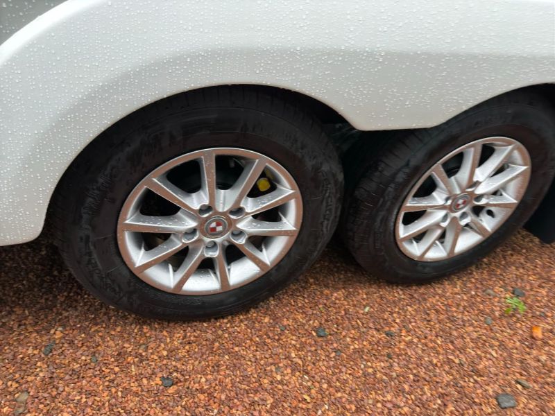 2025 Coachman Laser 875 Xtra