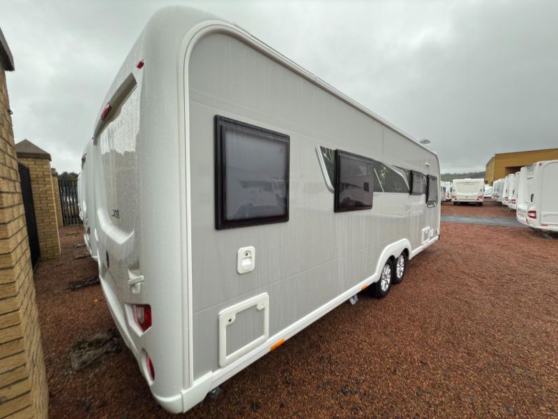 2025 Coachman Laser 875 Xtra