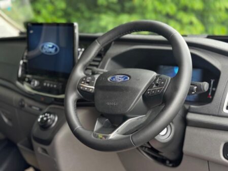 2025 Swift Trekker X Auto