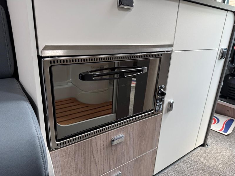 2024 Swift Carrera 122 Auto