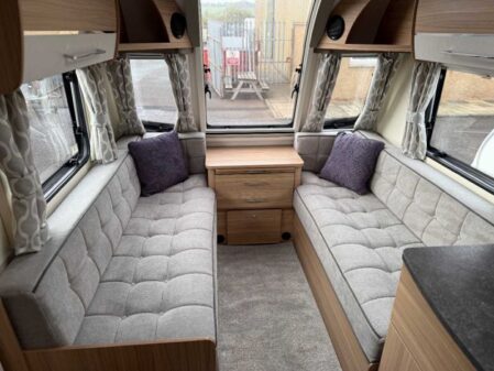 2021 Bailey Phoenix 640