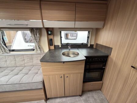 2021 Bailey Phoenix 640