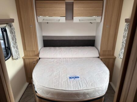 2021 Bailey Phoenix 640