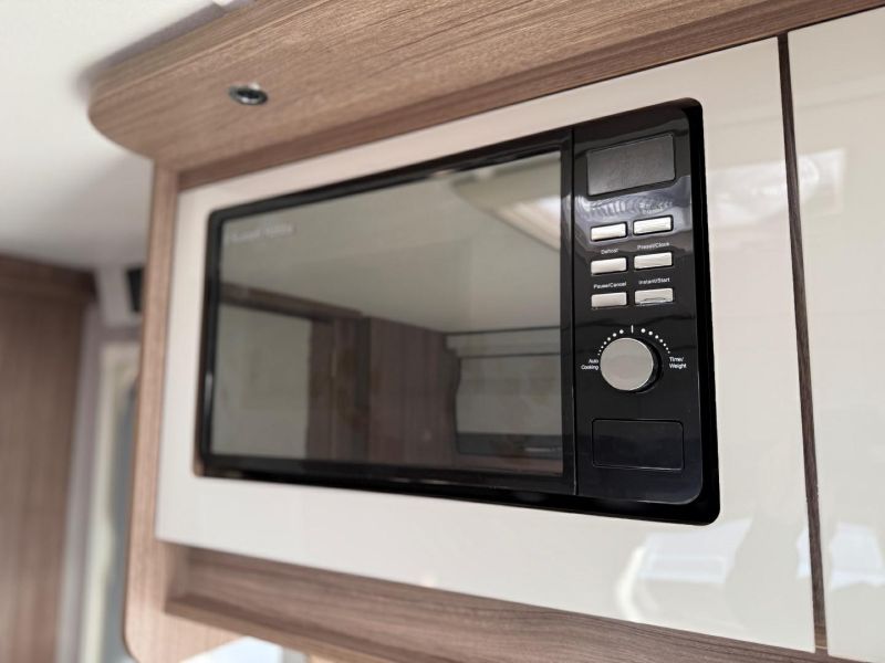 2026 Coachman VIP 520