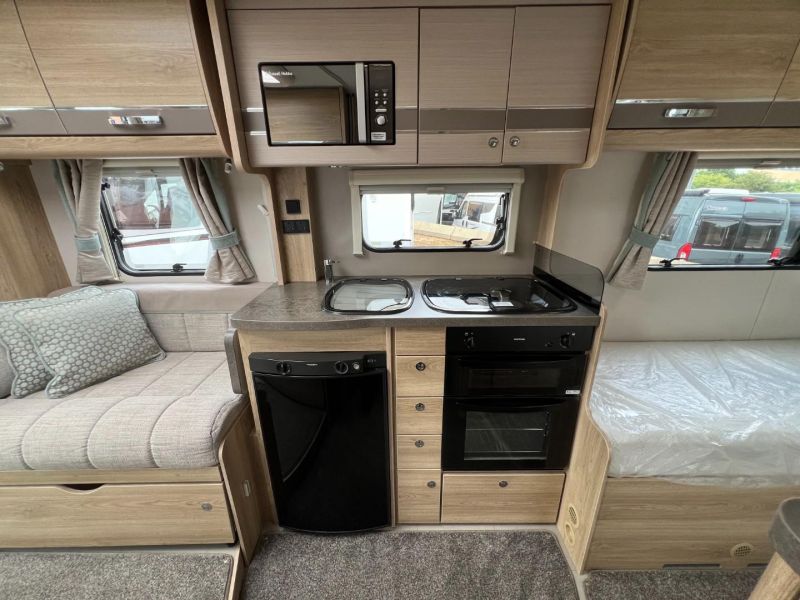 2020 Elddis Signature 185