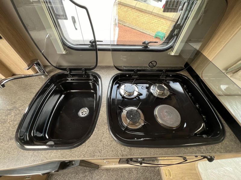 2020 Elddis Signature 185