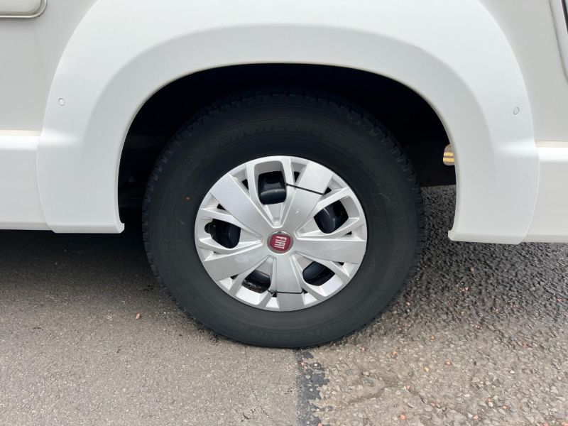 2018 Swift Escape 695