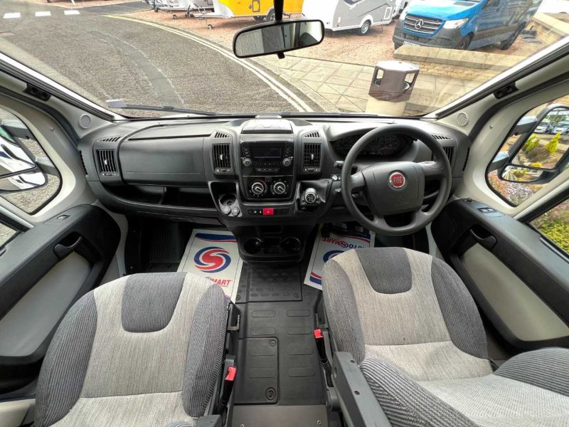 2018 Swift Escape 695