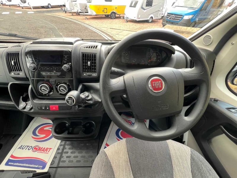 2018 Swift Escape 695