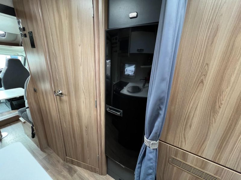 2018 Swift Escape 695