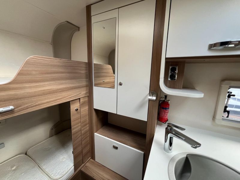 2018 Swift Escape 695