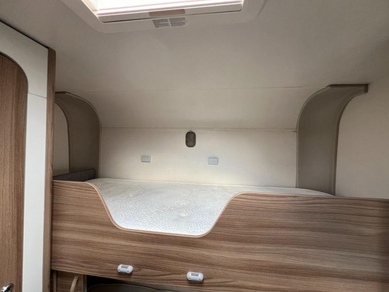 2018 Swift Escape 695