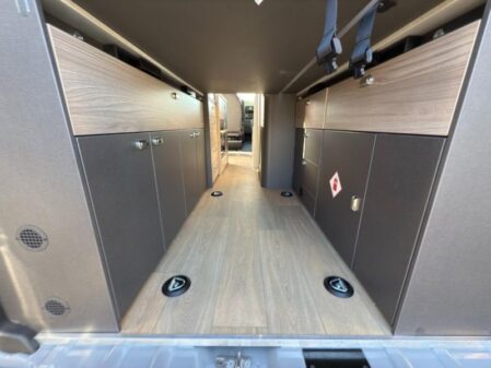 2024 Swift Trekker X Manual