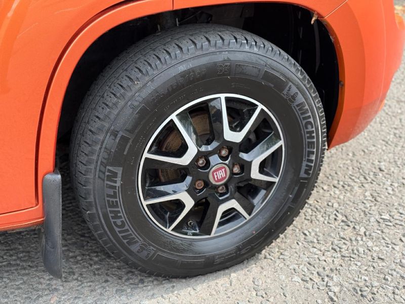 2018 Adria Twin 600 SP
Manual 150HP