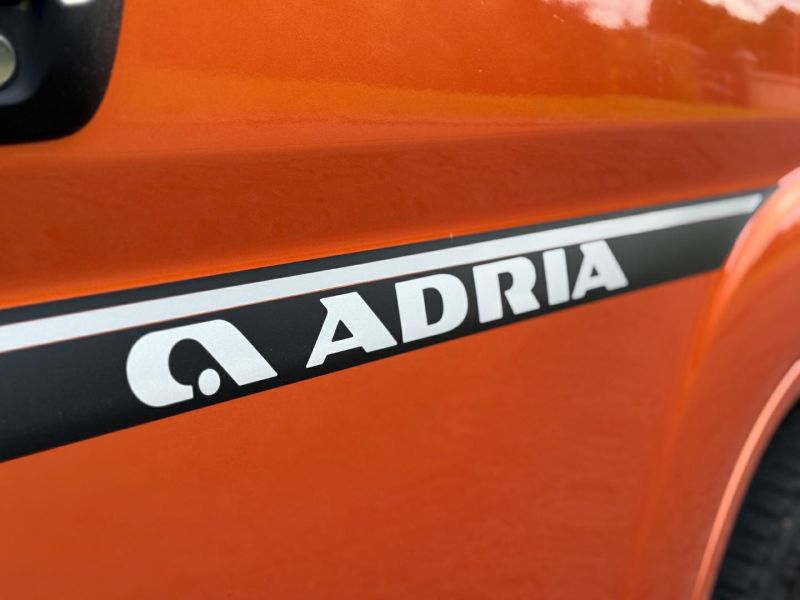 2018 Adria Twin 600 SP
Manual 150HP