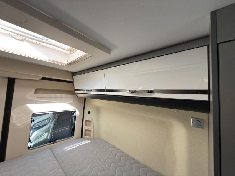 2018 Adria Twin 600 SP
Manual 150HP