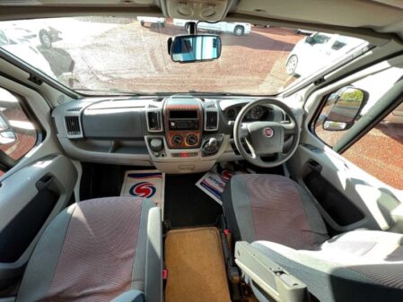 2010 Auto-Trail Apache 700 SE