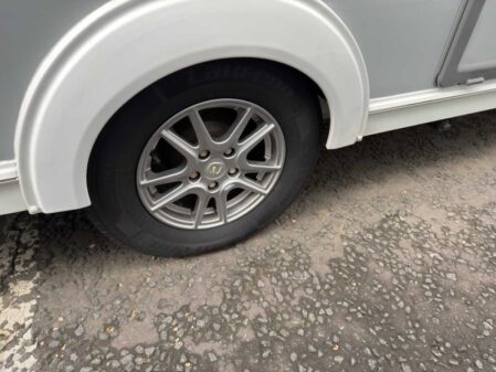 2018 Elddis SUPREME 462