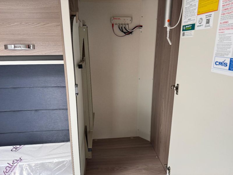 2025 Swift Sprite Exclusive Major 4 SB