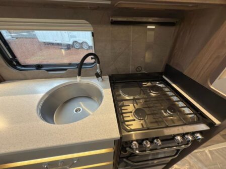 2025 Coachman Laser 875 Xtra