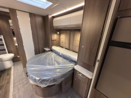 2025 Coachman Laser 875 Xtra