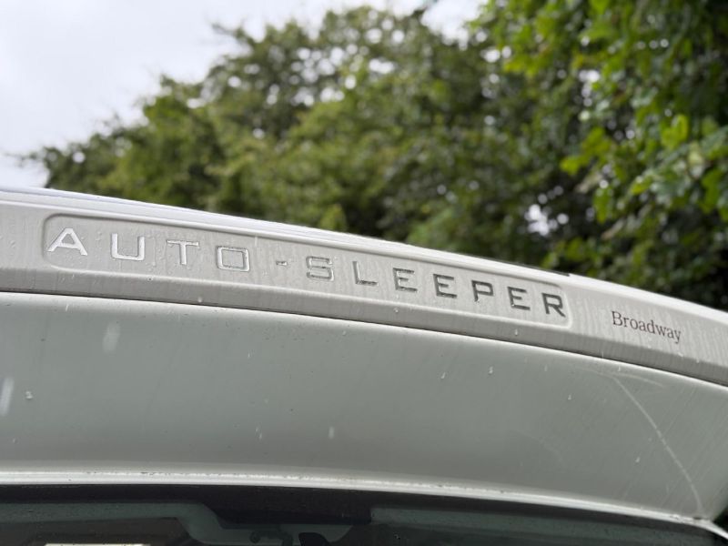 2011 Auto-Sleepers Broadway EL