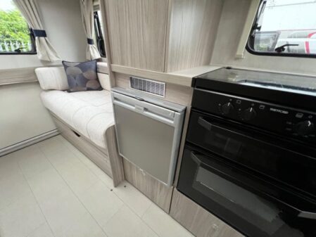 2024 Elddis Accordo 135