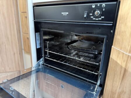 2018 Pilote Essential P716