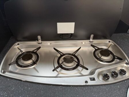 2018 Pilote Essential P716