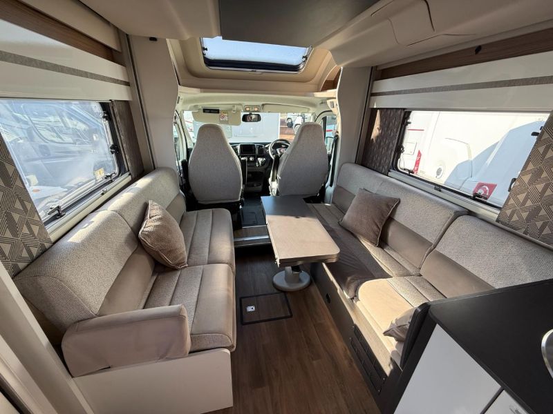 2022 Swift Escape 640