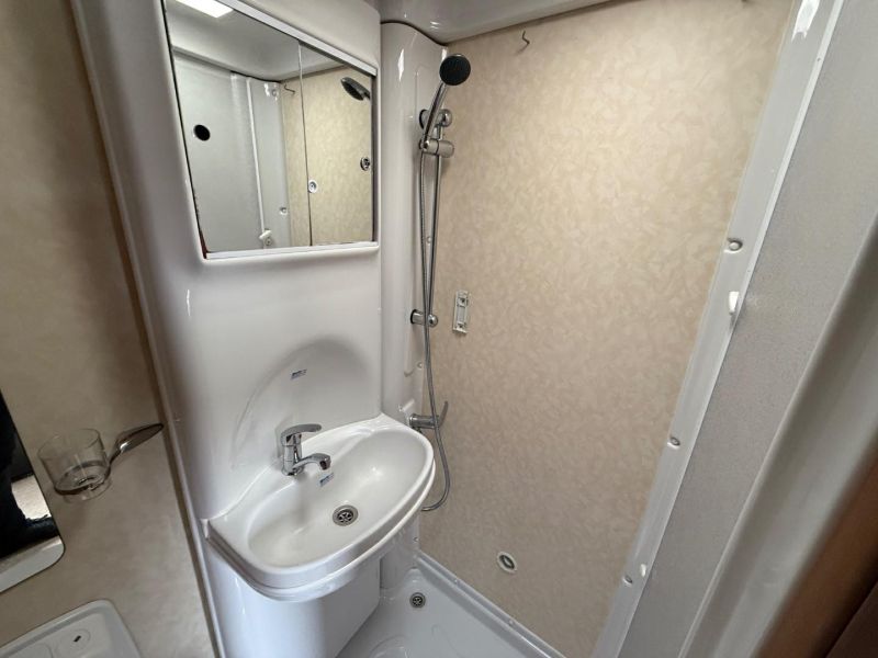 2011 Auto-Sleepers Broadway EL