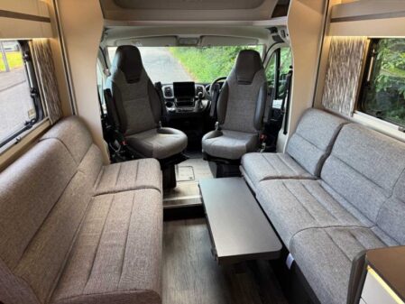 2025 Swift Escape 640