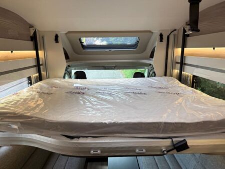 2025 Swift Escape 640