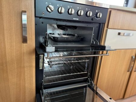 2014 Coachman Laser 620